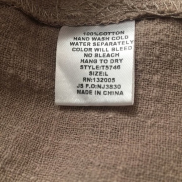 Entro Embroidered Tunic Blouse - Picture 2 of 2